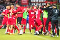 Sărbătoare stricată de Bani » Dinamo anulează petrecerea Oțelului, victorie 2-0, și mai speră la promovarea directă. Calcule + clasamentul