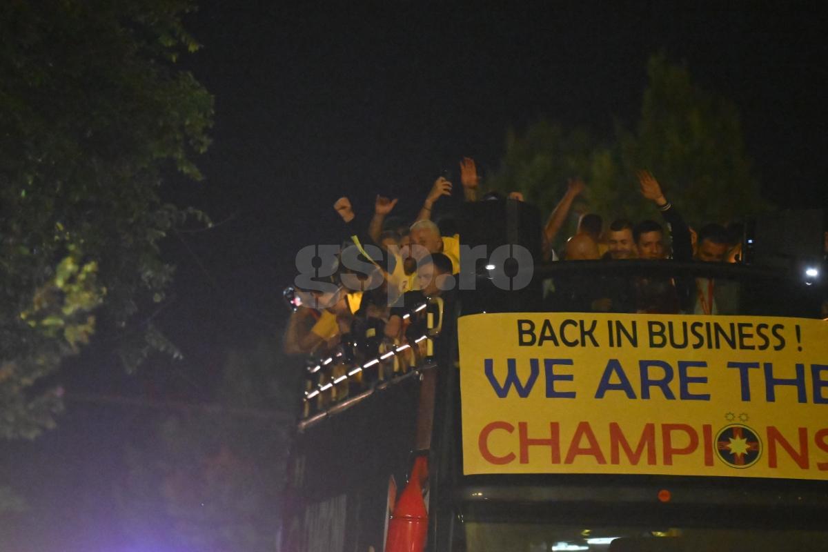 FCSB, sărbătoare la Ateneu » Mii de oameni au scandat alături de Olaru, Coman și compania: „București, Steaua București!”