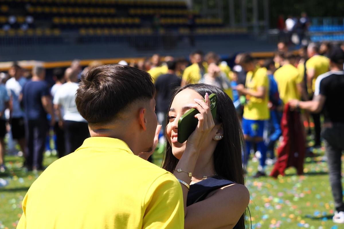 Splendoare în iarbă la Slobozia » Jucătorii Unirii au sărbătorit cu iubitele și soțiile