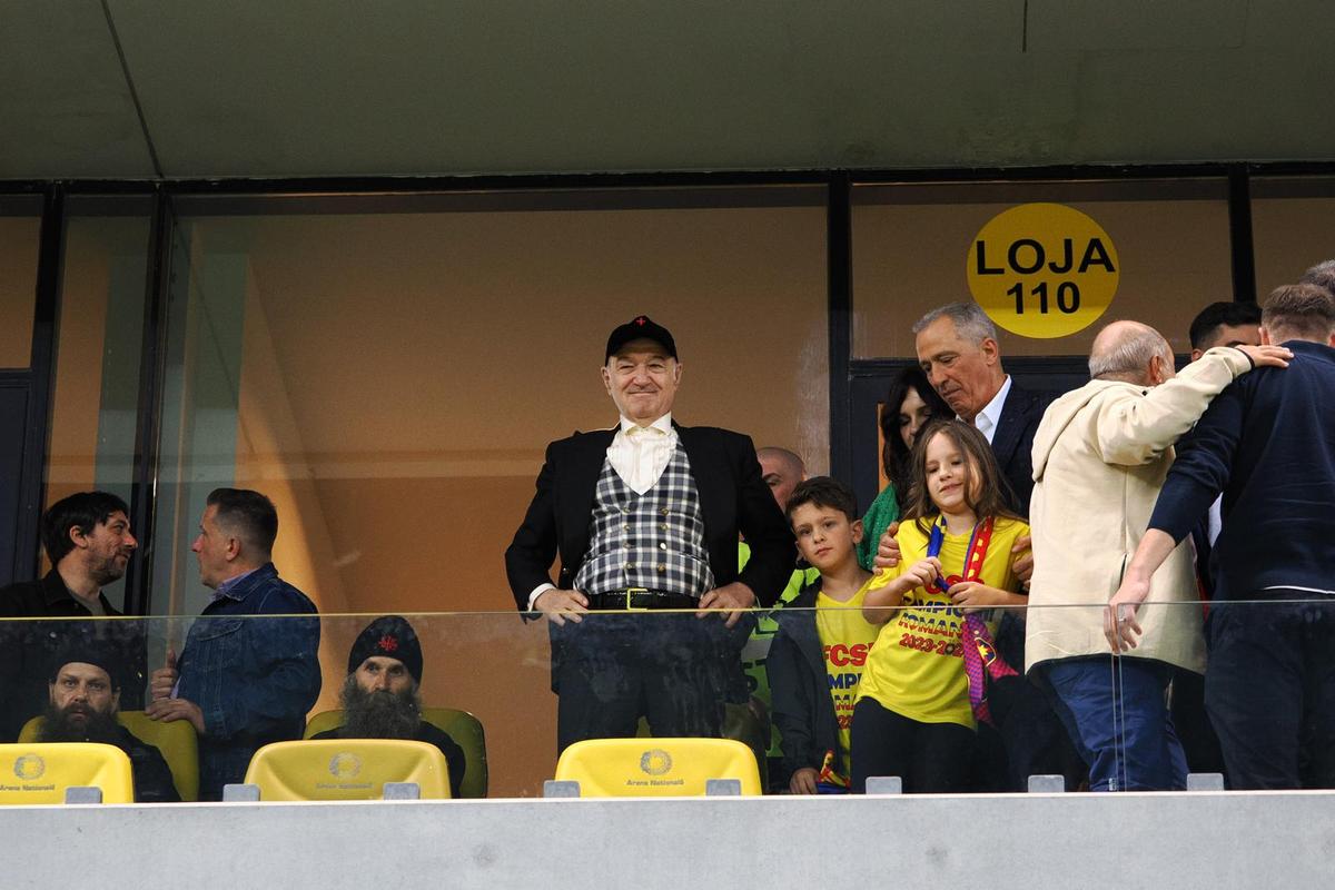 Gigi Becali versus „diavolii roșii” » Tentat să ia o decizie specială pentru „șocul” cu Manchester United