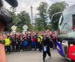Party pe gazon! TOȚI jucătorii de la FCSB s-au îmbrăcat de gală: Chiricheș și Ngezana au ieșit în evidentă + Mesajul de pe tricoul lui MM Stoica