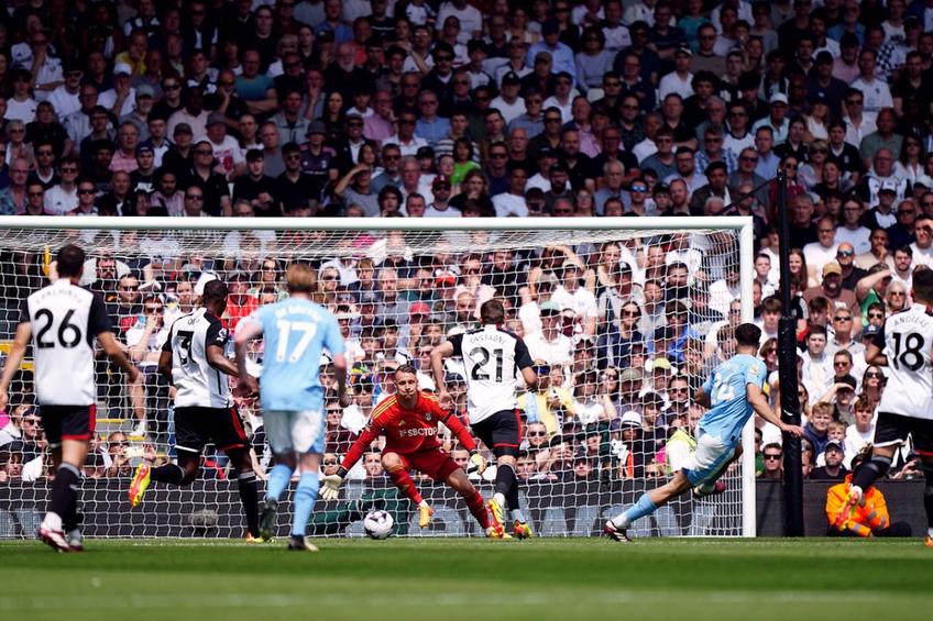 Manchester City a câștigat pe terenul celor de la Fulham, scor 4-0, în runda cu numărul #37 din Premier League.