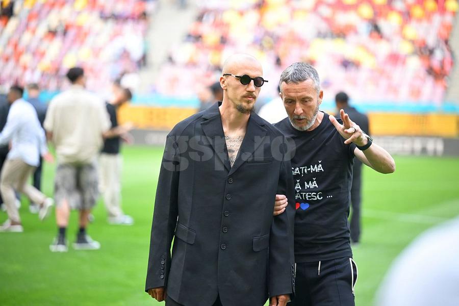 Vlad Chiricheș și Mihai Stoica // FOTO: GSP Mihai Stoica a oferit detalii despre situația lui Florinel Coman: „Nu cred că pleacă! Nu e disperat după bani”