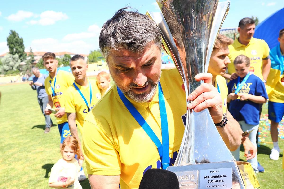 Unirea Slobozia a câștigat Liga 2. Imagini de la festivitatea de premiere