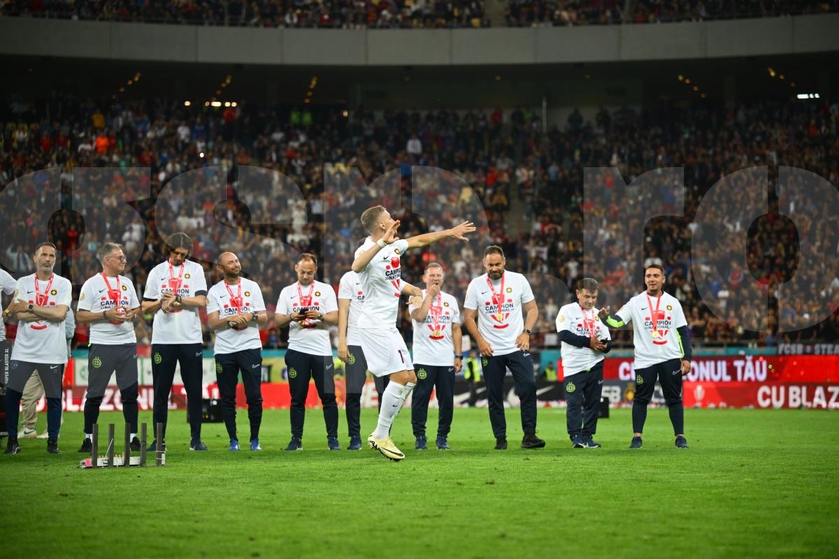 Mihai Pintilii, în extaz după decernarea medaliilor de campioni: „Nici n-a mai contat meciul, nu le-am zis nimic băieților la pauză”
