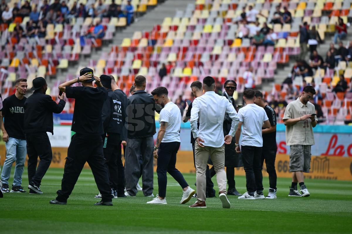 Cum au venit jucătorii de la FCSB la Arena Națională