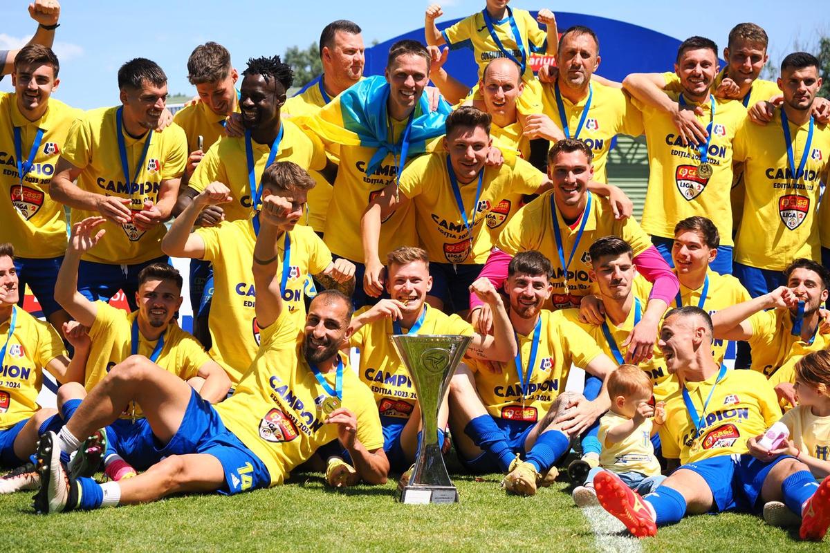 Unirea Slobozia a câștigat Liga 2. Imagini de la festivitatea de premiere
