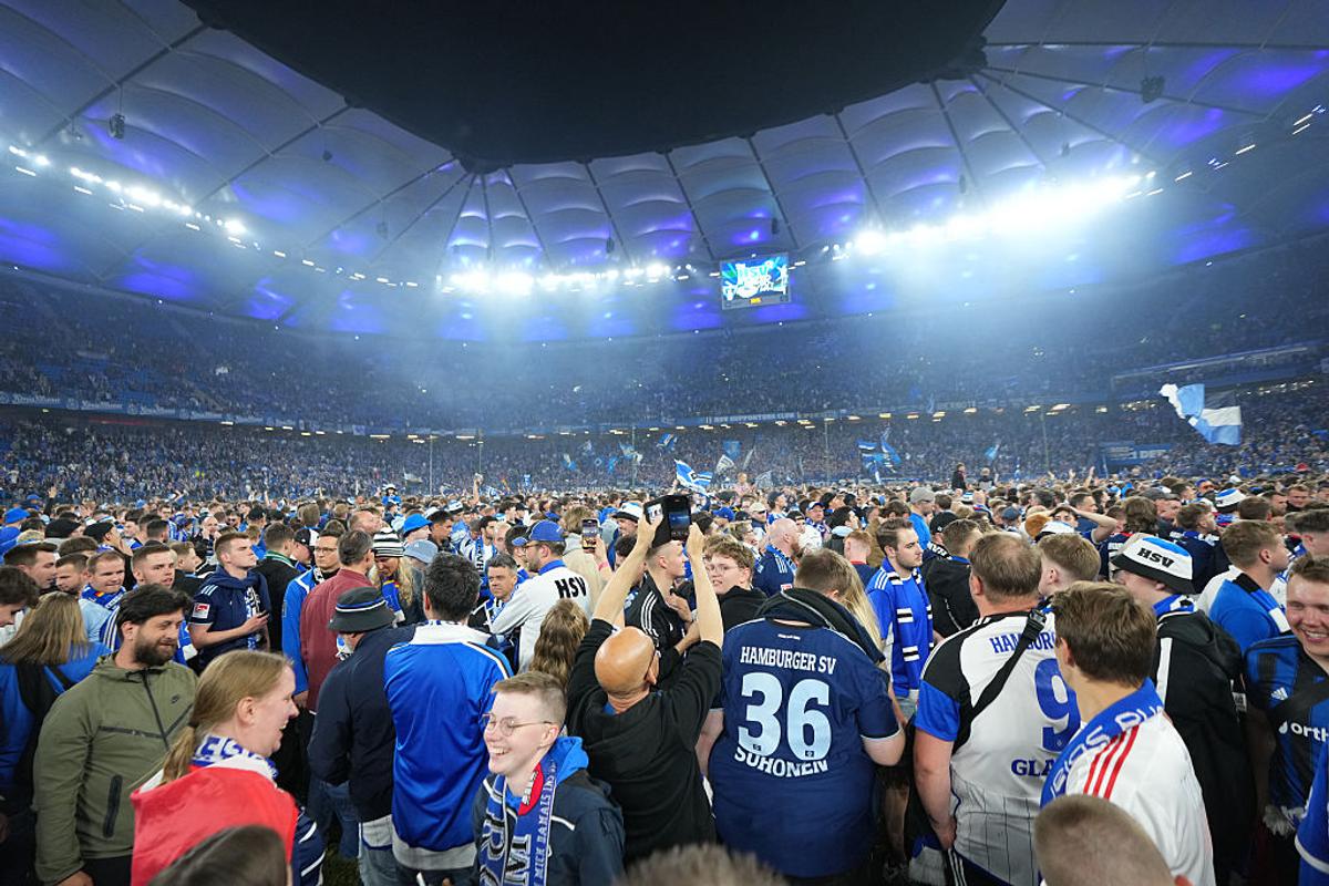 Hamburg a promovat în Bundesliga