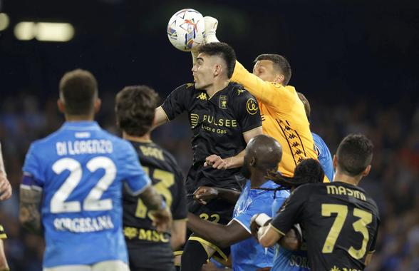 Rezultat URIAȘ pentru Genoa cu Napoli! Dan Șucu arbitrează lupta la titlu din Serie A » Rapidistul Siegrist, printre cei mai buni