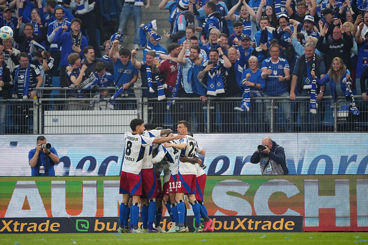 Cod roșu la Hamburg! Haos și mulți răniți la revenirea lui HSV în Bundesliga: „Situație critică!”