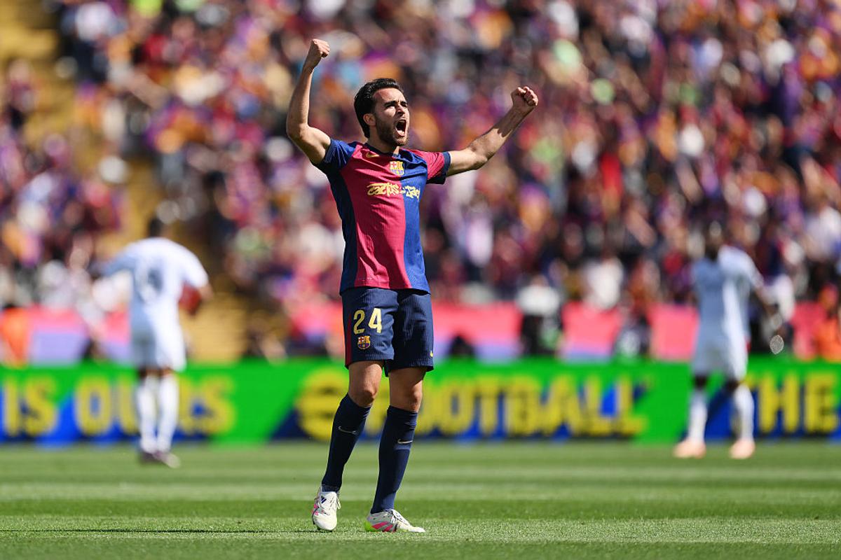 Controversă uriașă în Spania! Au publicat înregistrarea VAR din Barcelona - Real Madrid și e scandal cât casa: „Mulțumesc lui Dumnezeu”