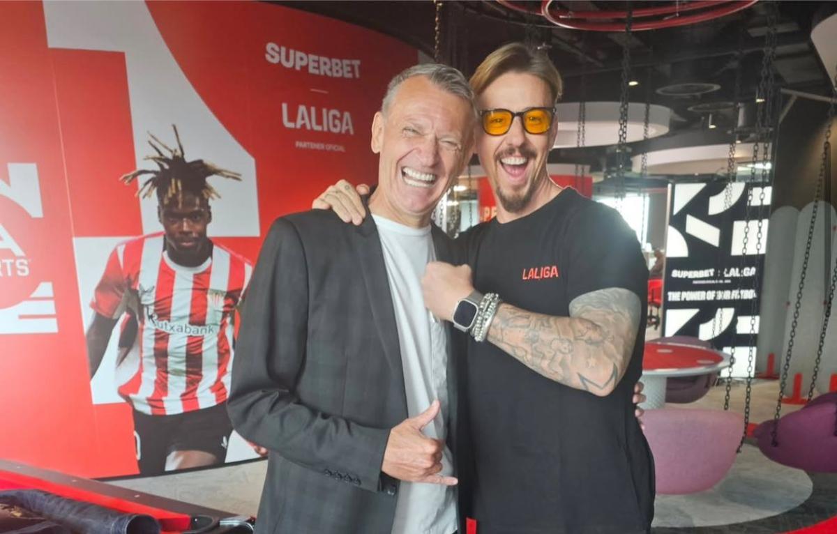Guti a văzut Barcelona - Real Madrid la București, fiind însoțit de soția sa Romina Belluscio