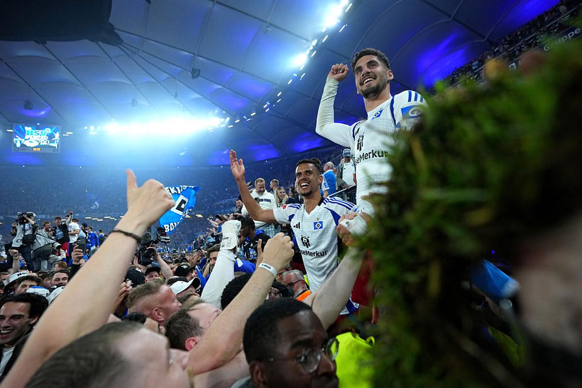 Hamburg a promovat în Bundesliga