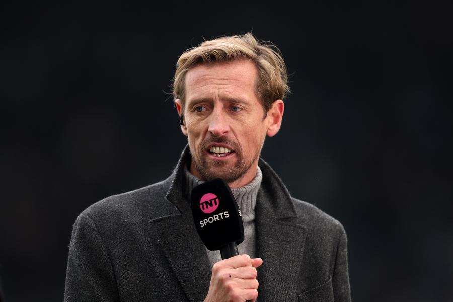 Peter Crouch, fost atacant în Premier League // FOTO Getty Images Legenda fotbalului englez are o recomandare pentru Robert Lewandowski: „Ar fi un transfer inteligent”