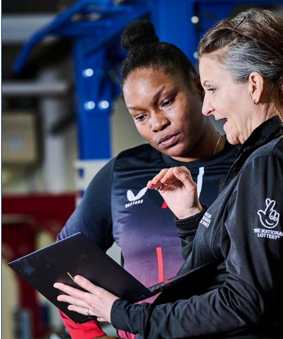 Athlete Performance Award (APA) este o subvenție financiară oferită în Marea Britanie Steaua '86 vrea rente pe viață de la statul român pentru Cupa Campionilor » Care e practica în TOP 5 campionate din Europa, concluziile sunt surprinzătoare