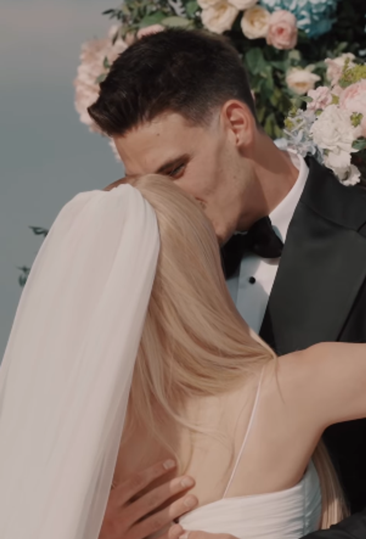 Andreea Bălan s-a căsătorit civil cu Victor Cornea