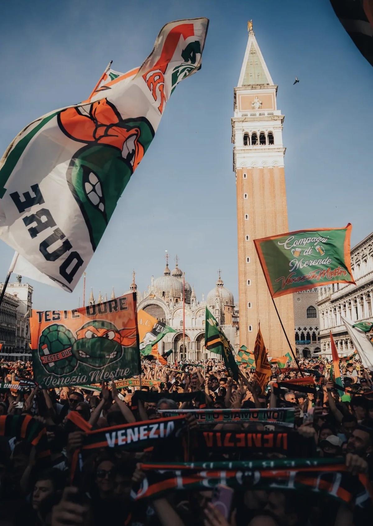 Cum a sărbătorit Venezia promovarea în Serie A