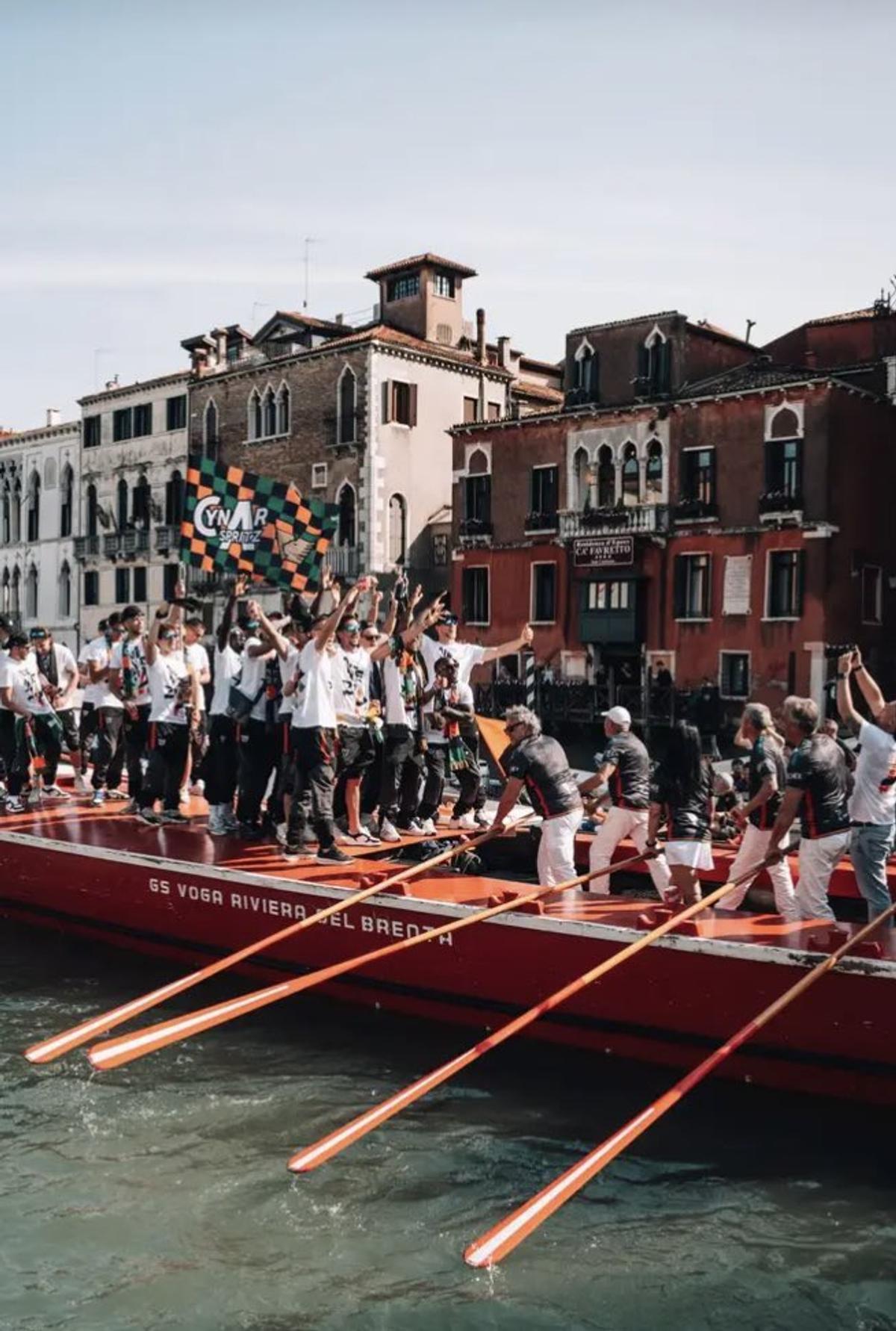 Cum a sărbătorit Venezia promovarea în Serie A