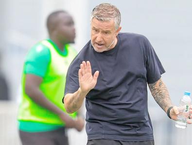 Laurențiu Reghecampf, ședință de 3 ore înainte să semneze cu FCSB! » Reproșul făcut de club