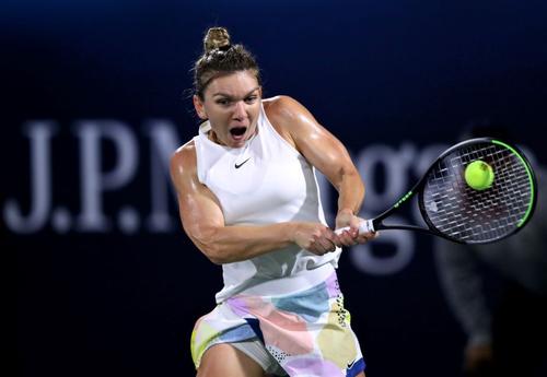 Ultimul turneu disputat de Simona Halep a fost cel de la Dubai, pe care l-a și câștigat Foto Guliver/GettyImages