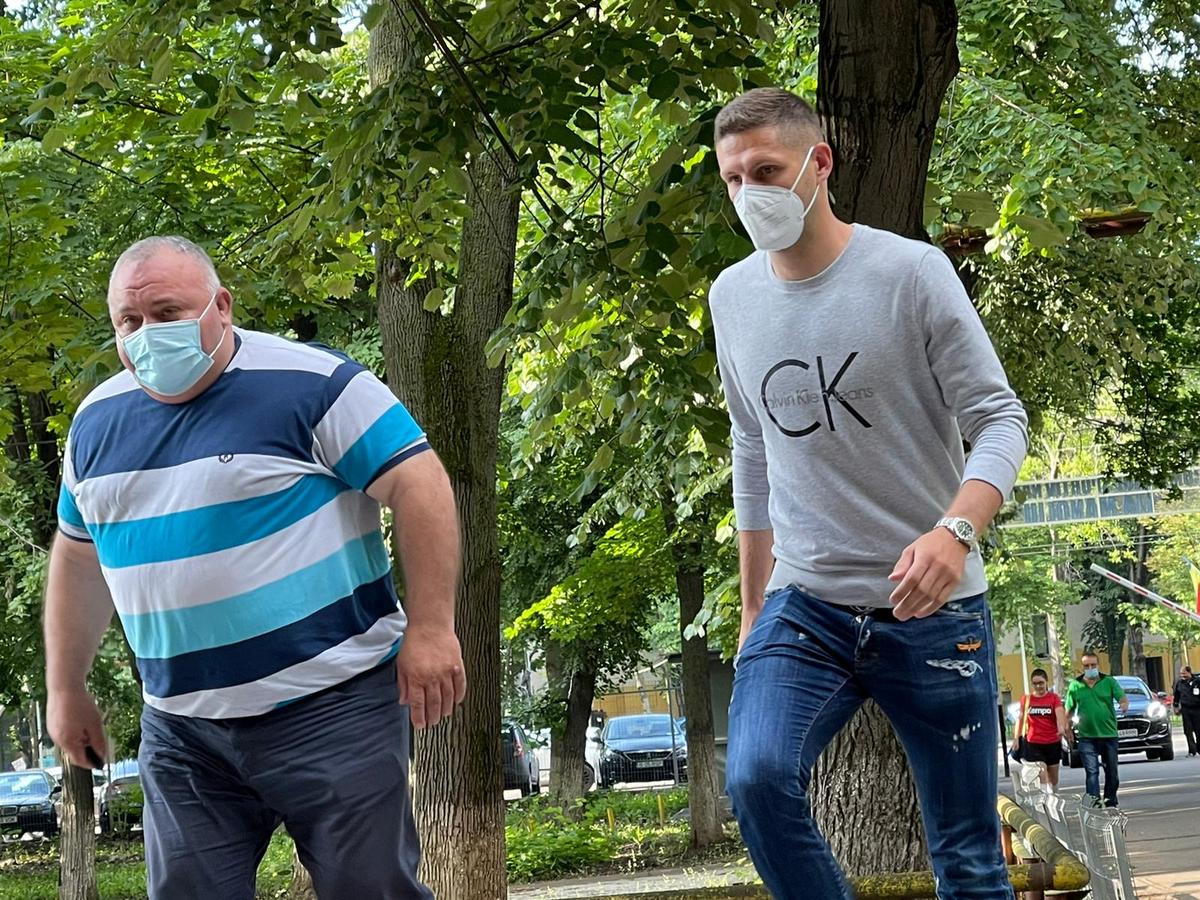 Vizita medicală FCSB // 11.06.2021