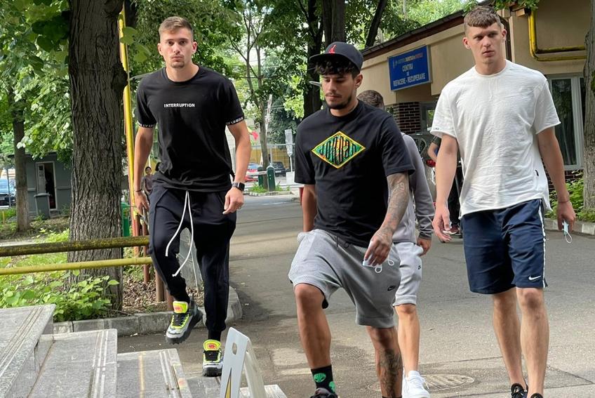 Fotbaliștii lui FCSB, la vizita medicală