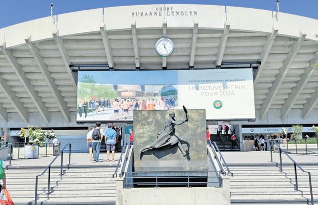 Roland Garros, aristocratul din Orașul Luminilor » Cristian Geambașu: „Democratizarea societății, un amestec subtil (parșiv?) între libertate și constrângere”