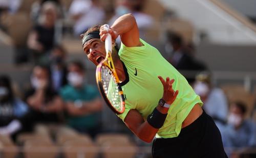 Federația Franceză de Tenis și Discovery au semnat un acord pentru transmiterea exclusivă a următoarelor 5 ediții de Roland Garros, în 50 de țări europene, printre care și România.