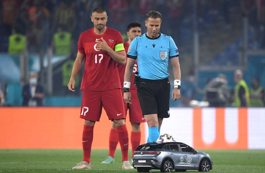 Turcia și Italia au deschis Euro 2020. „Lovitura de începere” i-a aparținut unei mașini teleghidate.