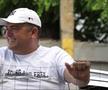Netflix ar da lovitura la Plumbuita, în Călărași » „Stricau terenul când treceau cu morții! O luau pe gazon ca să scurteze drumul până la cimitir”