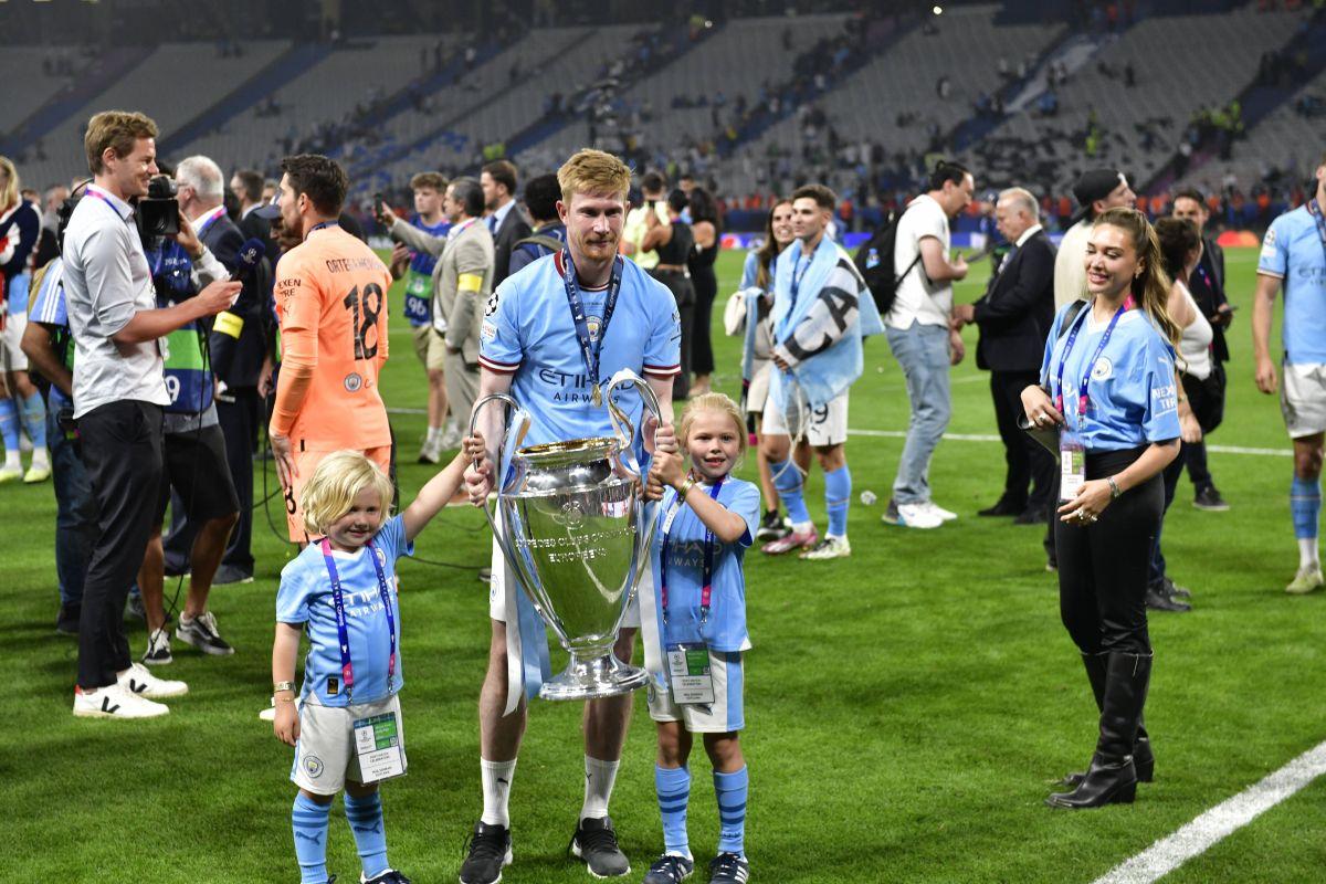 Splendoare în iarbă » Câștigătorii UCL au sărbătorit cu partenerele imediat după finala cu Inter