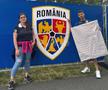 Pasiunea fără limite » Și l-a tatuat pe Dennis Man pe picior, a luat masa cu „tricolorul” și i-a adus un cadou special în cantonament: „E făcut la comandă. Uite!”