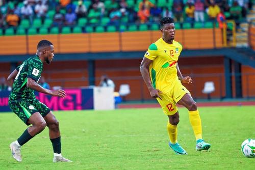 David Kiki nu l-a lăsat să miște în front pe Samu Chukwueze