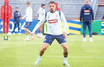 Reporterii GSP au surprins incidentul: de ce a apărut bandajat Stanciu la antrenament