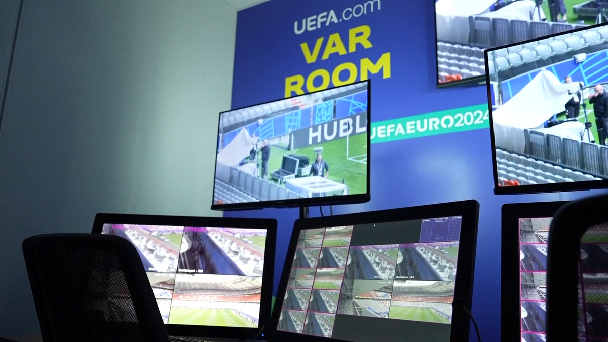 Lumea SF a producerii Euro 2024 » Poftiți în punctul de comandă de unde se va transmite semnal pentru toate televiziunile din lume!