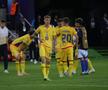 Jucătorii României U21, consolați de mame și iubite după înfrângerea cu Italia