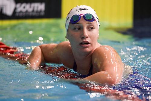 Mollie O'Callaghan la finalul probei  de 200 m liber de la Adelaide FOTO Imago Image