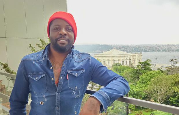 Pascal Nouma, dialog pe WhatsApp Video cu Daniel Pancu: „Eu aveam interzis!” » Amintiri savuroase + ce noapte i-a organizat Adrian Mutu francezului în București