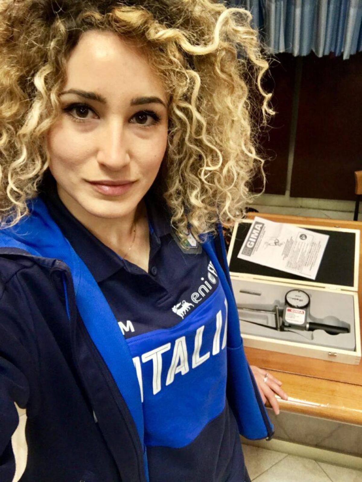 Italia a venit cu nutriționistul la meciul contra României Under 21 » Cine este Maria Luisa, apariția misterioasă din staff-ul Squadra Azzurra