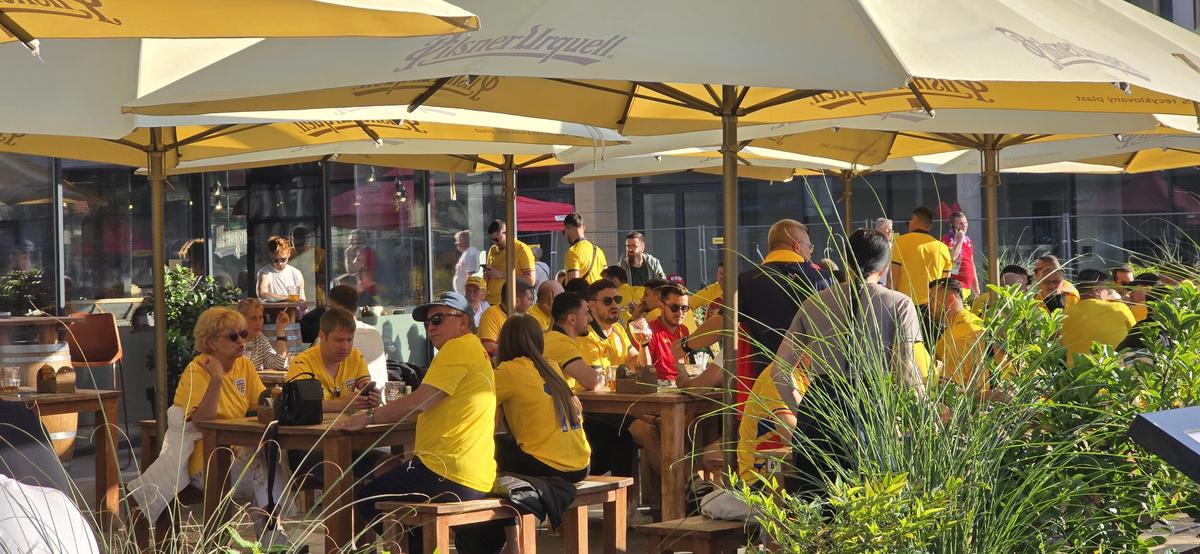 Slovacii comercializează semințe la meciul României U21 de la EURO 2025