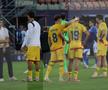 Jucătorii României U21, consolați de mame și iubite după înfrângerea cu Italia