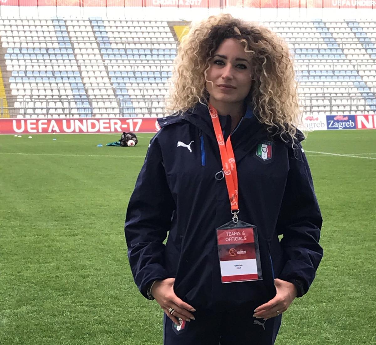 Italia a venit cu nutriționistul la meciul contra României Under 21 » Cine este Maria Luisa, apariția misterioasă din staff-ul Squadra Azzurra