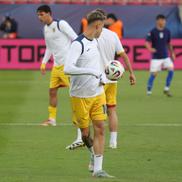 Oficialii FRF, în frunte cu Răzvan Burleanu, la Italia U21 - România U21 // foto: Ionuț Iordache (GSP)