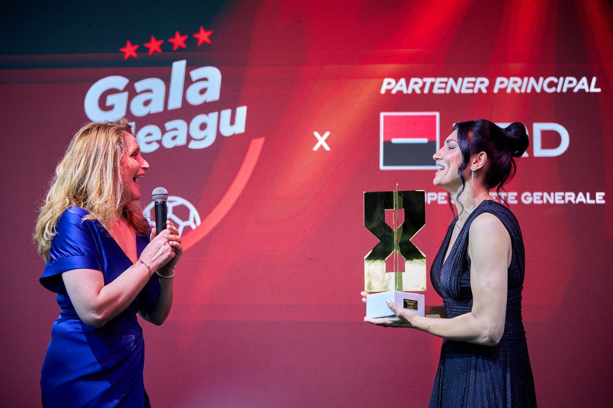 Cristina Neagu, așa cum n-ai mai văzut-o » Au apărut imaginile de la petrecere: vedetele din handbal s-au întrecut în ținute