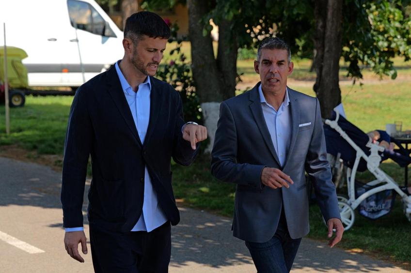 Andrei Nicolescu și Nuno Campos, la prezentarea lusitanului la Dinamo // foto: Andrei Furnigă (GSP)