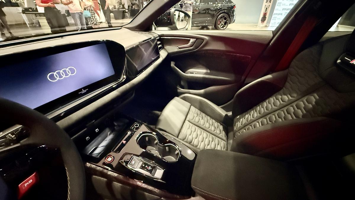 Vor să dea lovitura cu noul Audi RS 5 » Avem primele imagini cu modelul ajuns în secret în România!