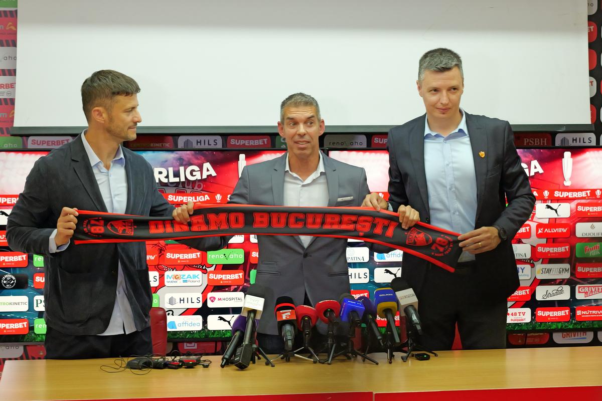 Nuno Campos - conferință de prezentare la Dinamo // foto: Andrei Furnigă (GSP)