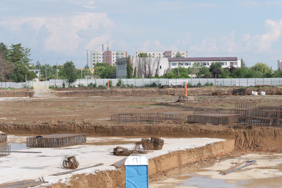 Se construiește stadionul viitorului în România » Va funcționa exclusiv cu energie regenerabilă: GSP a vizitat șantierul unde se muncește la 30 de grade!