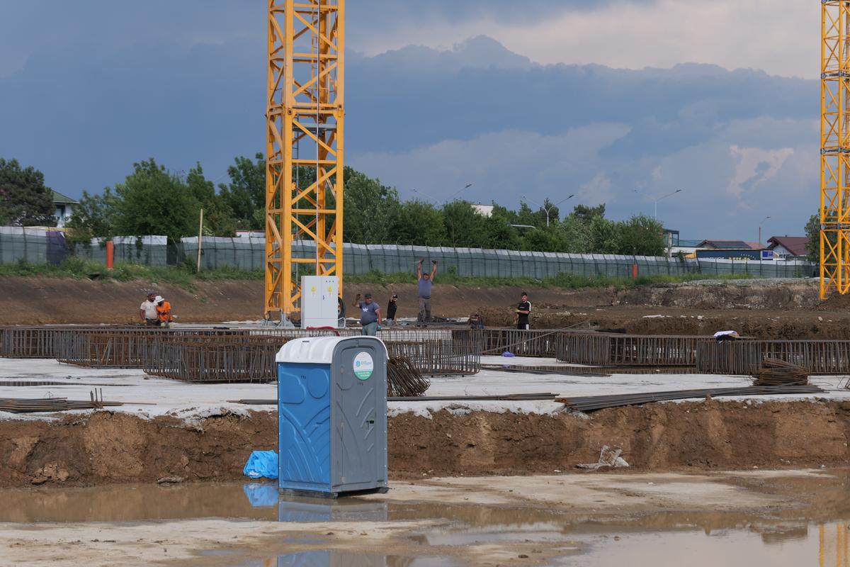 Se construiește stadionul viitorului în România » Va funcționa exclusiv cu energie regenerabilă: GSP a vizitat șantierul unde se muncește la 30 de grade!