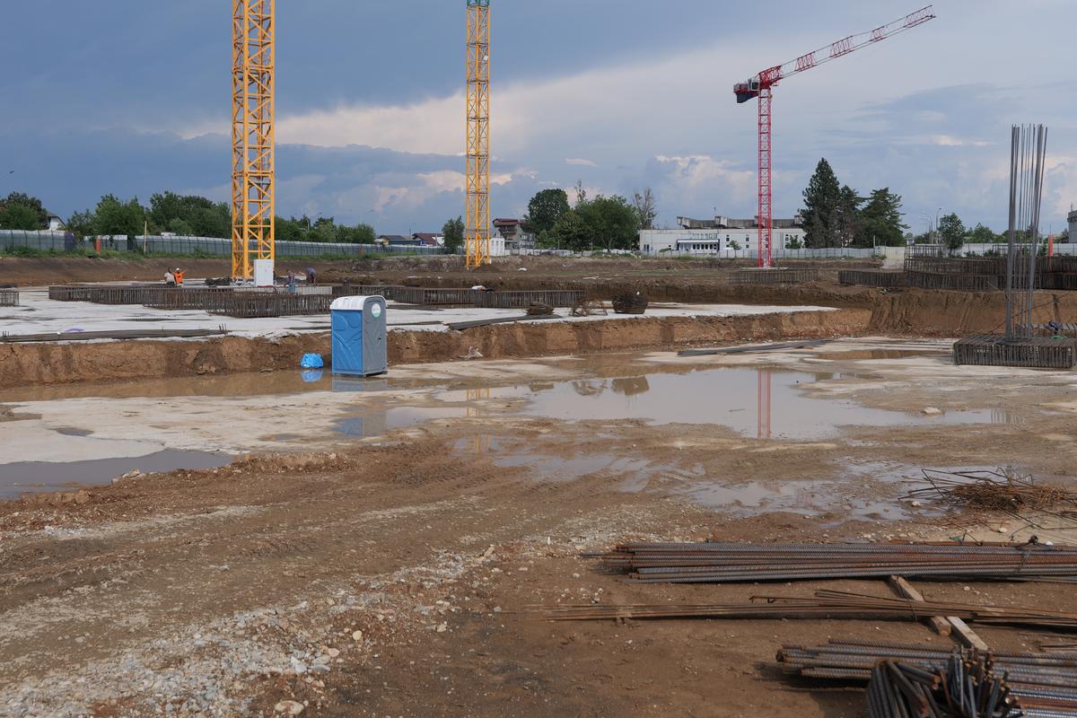 Se construiește stadionul viitorului în România » Va funcționa exclusiv cu energie regenerabilă: GSP a vizitat șantierul unde se muncește la 30 de grade!